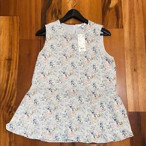 Uniqlo sleeveless peplum floral summer top